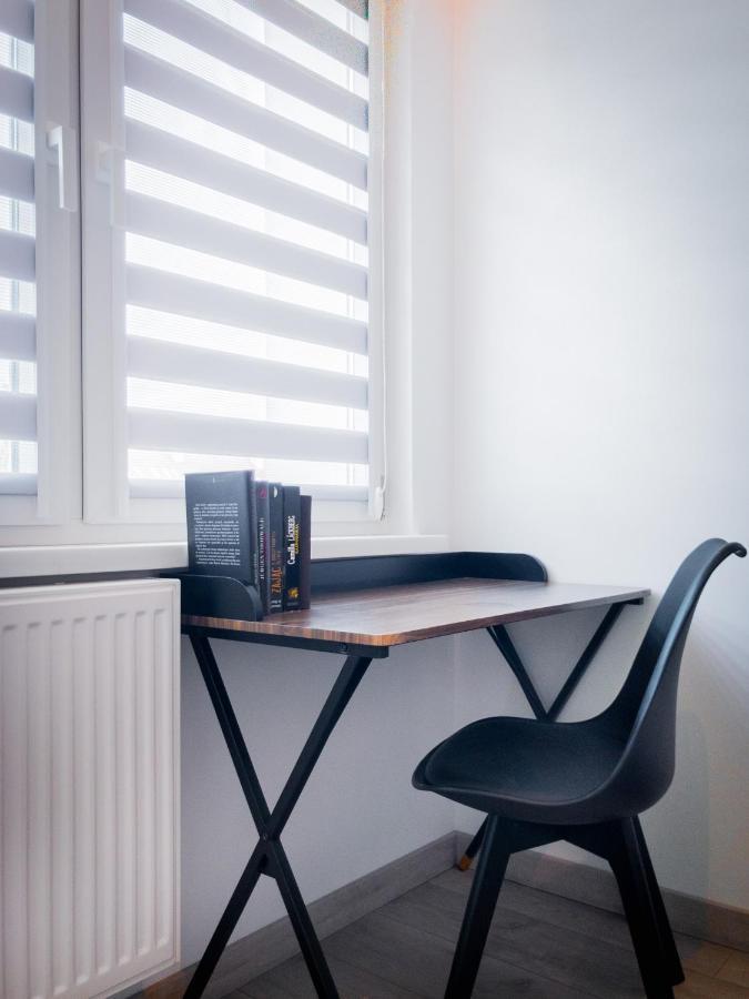Apartament Z Widokiem, 10Min Od Morza Gdansk Bagian luar foto
