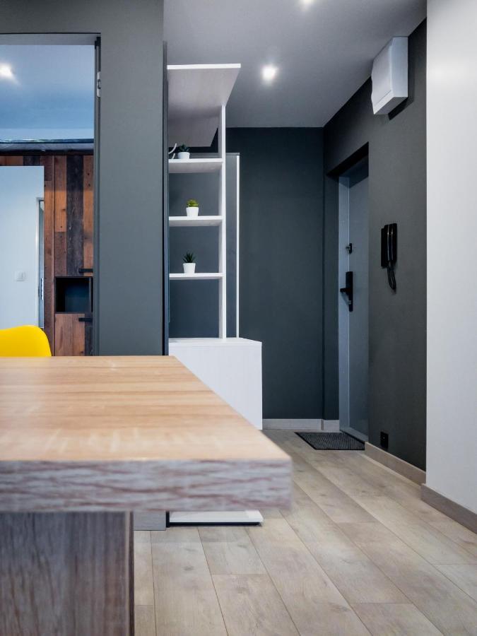 Apartament Z Widokiem, 10Min Od Morza Gdansk Bagian luar foto