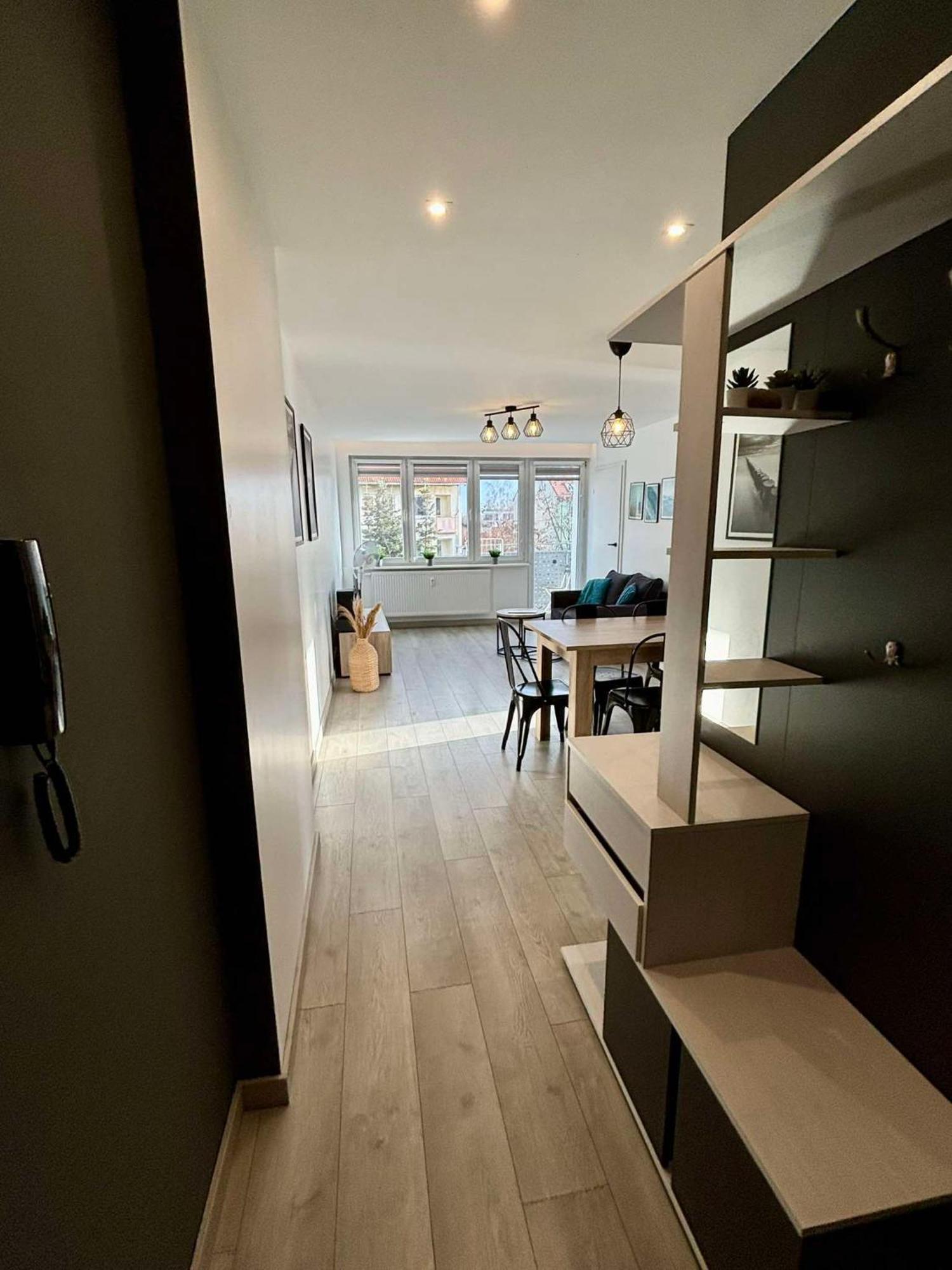 Apartament Z Widokiem, 10Min Od Morza Gdansk Bagian luar foto